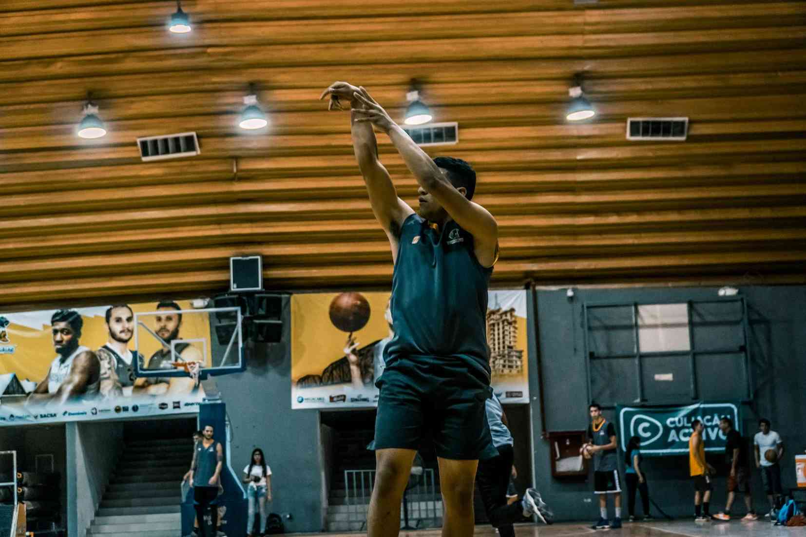 非凡休闲沉浮录_完整解读在线博弈赌场的创新与陷阱